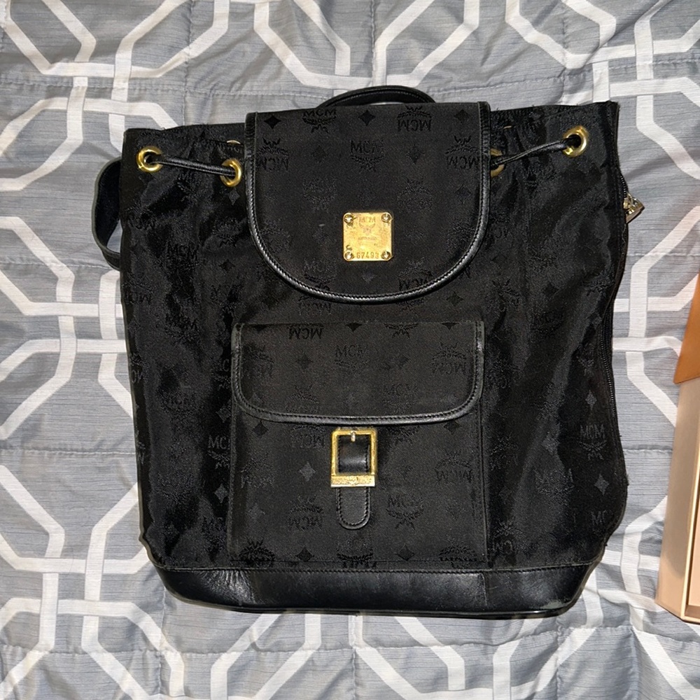 Vintage mcm bag in great condition